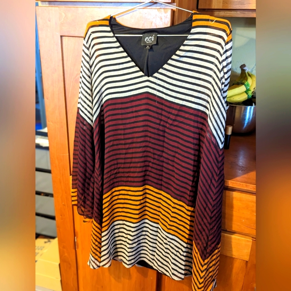 Flowy chiffon top or dress!